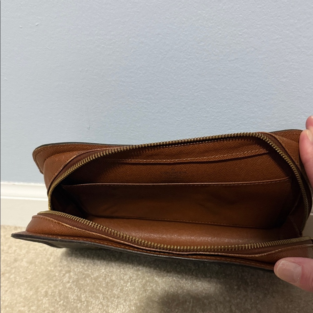 Louis Vuitton Monogram Orsay PM - Picture 7 of 14